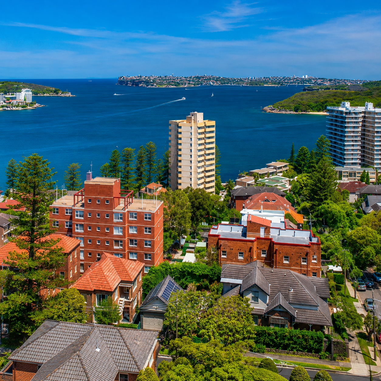 Residential properties and harbour views in Fairlight NSW, highlighting the suburb’s premium coastal property market.